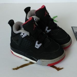 bred 4s toddler